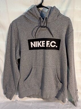 Men/ Unisex Nike Gray “F.C.” Pullover Hoodie Futbol/Soccer S T0014